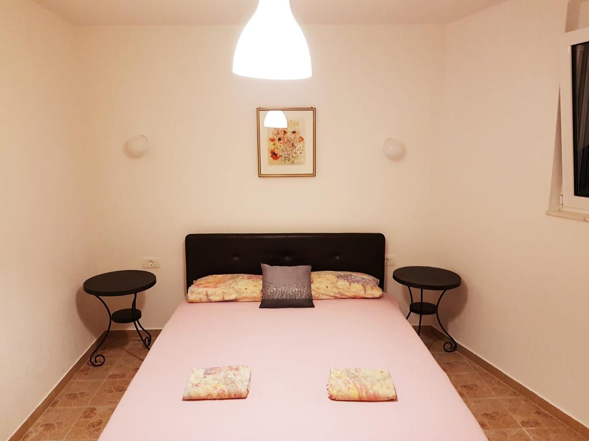 Tufio Apartmani ウルツィニ エクステリア 写真